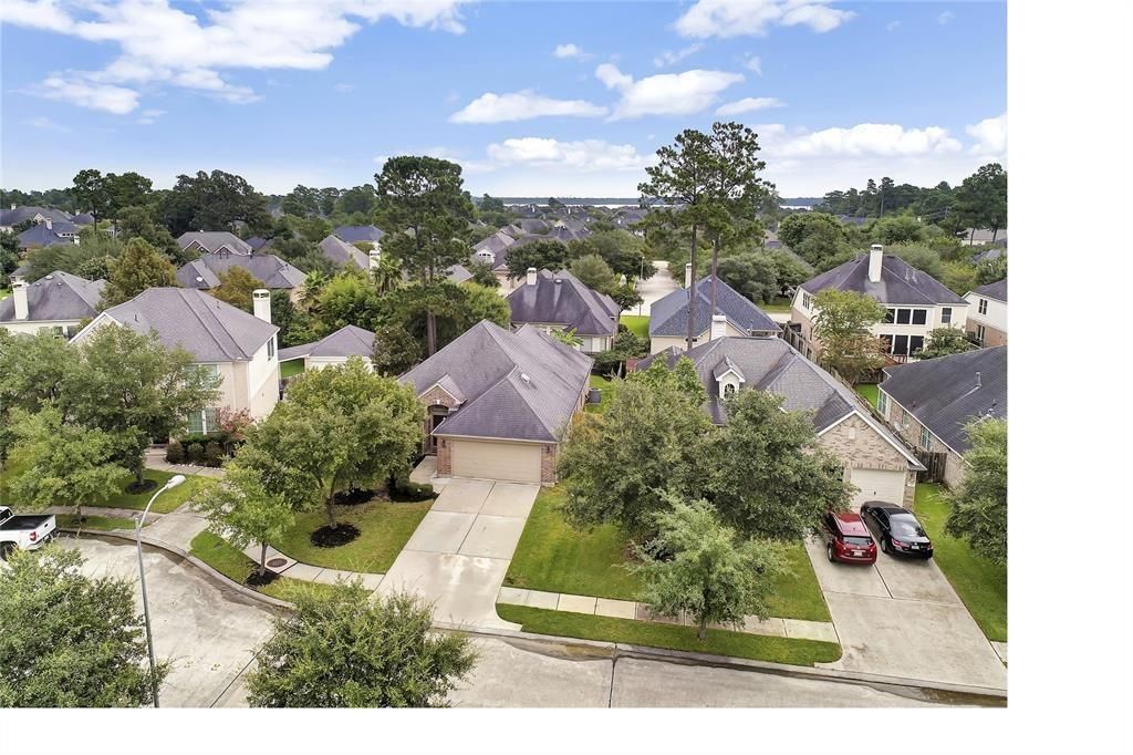15814 Finwood Lane, Houston, TX 77044