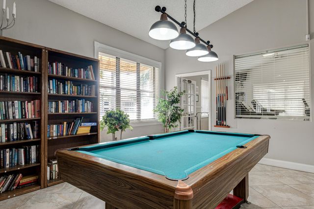 3237 Perimeter Drive 2512, Greenacres, FL 33467