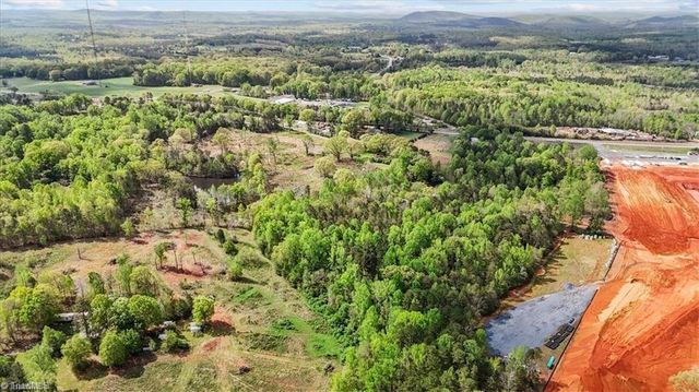 4858 Us Highway 311, Sophia, NC 27350