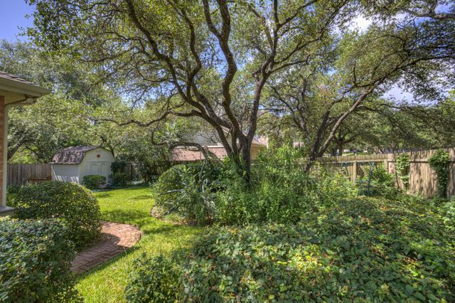6661 Ruxton LN, Austin, TX 78749