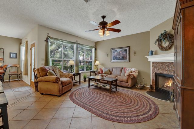 6661 Ruxton LN, Austin, TX 78749