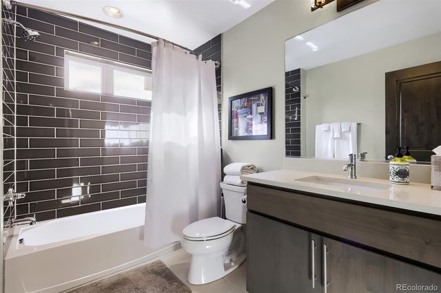 1426 S Pearl Street, Denver, CO 80210