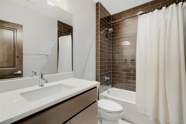 1426 S Pearl Street, Denver, CO 80210