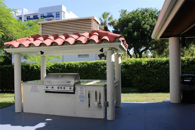 3200 Port Royale Drive 2007, Fort Lauderdale, FL 33308