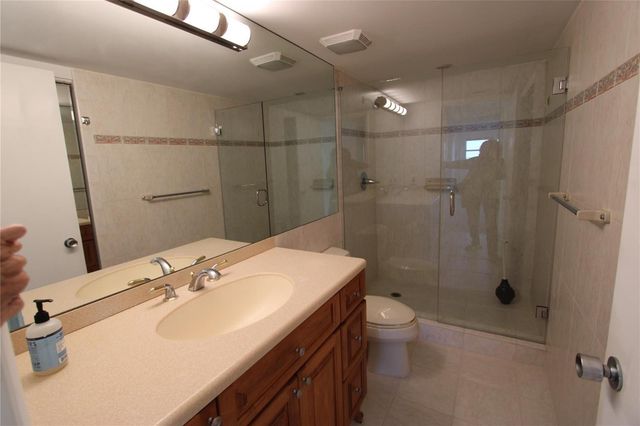 3200 Port Royale Drive 2007, Fort Lauderdale, FL 33308
