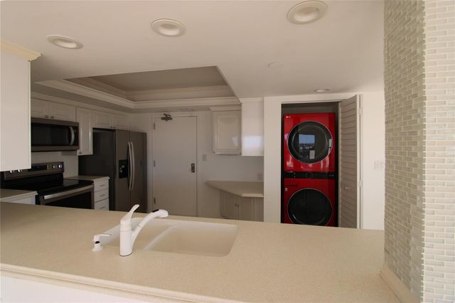 3200 Port Royale Drive 2007, Fort Lauderdale, FL 33308