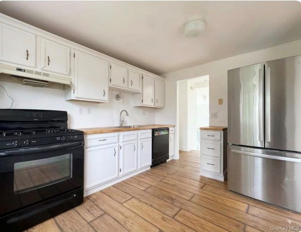 10 Victor Road, Beacon, NY 12508