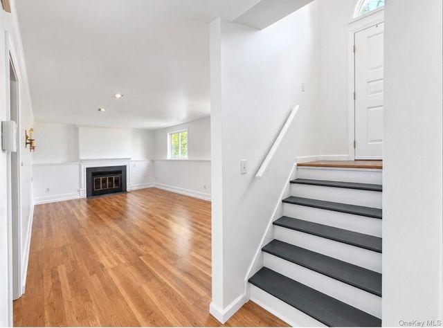 10 Victor Road, Beacon, NY 12508