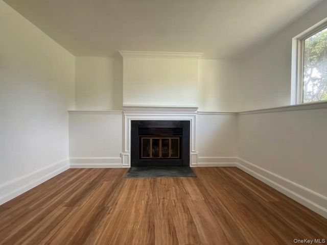 10 Victor Road, Beacon, NY 12508