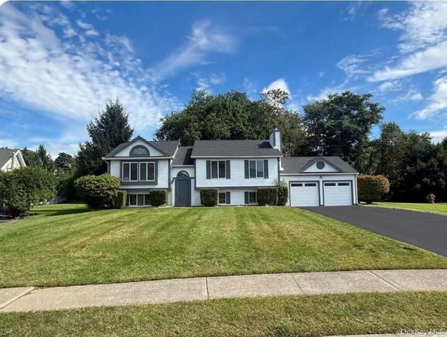 10 Victor Road, Beacon, NY 12508