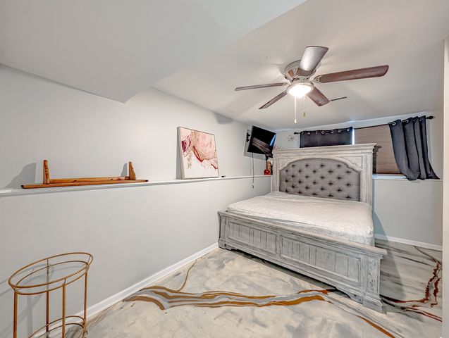 8616 Hickory Avenue, Crystal Lake, IL 60014