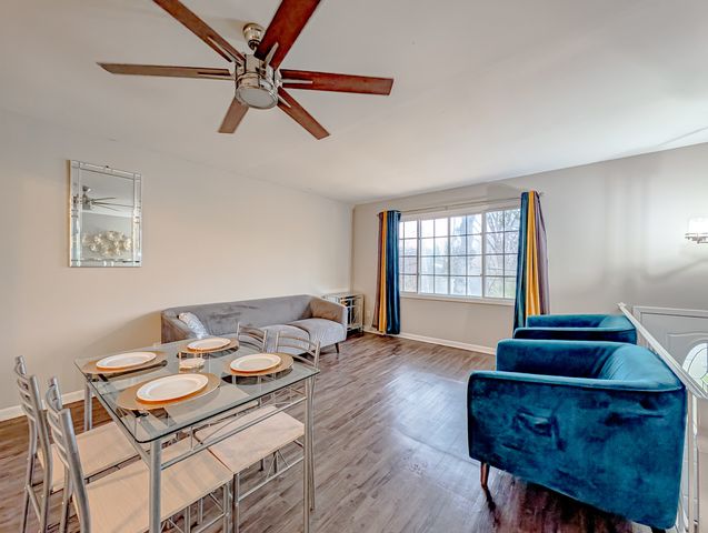 8616 Hickory Avenue, Crystal Lake, IL 60014