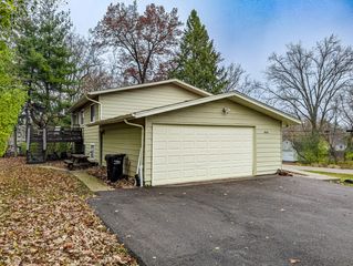 8616 Hickory Avenue, Crystal Lake, IL 60014