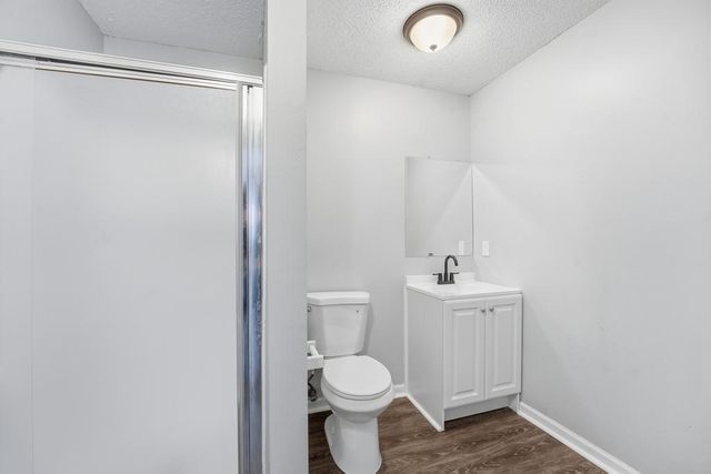 17403 Monte Verde Drive, Belton, MO 64012