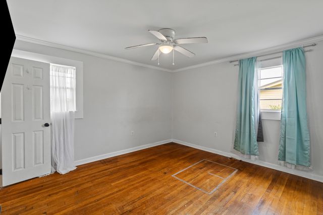 207 Margaret Ave., Petal, MS 39465