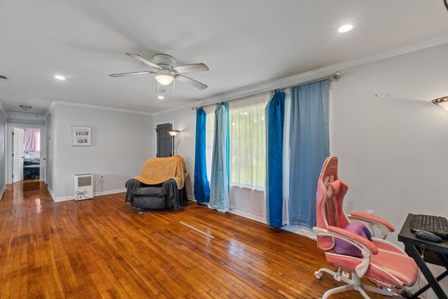 207 Margaret Ave., Petal, MS 39465