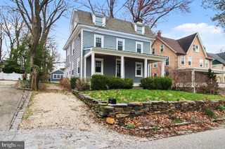 633 WALNUT LN, Haverford, PA 19041