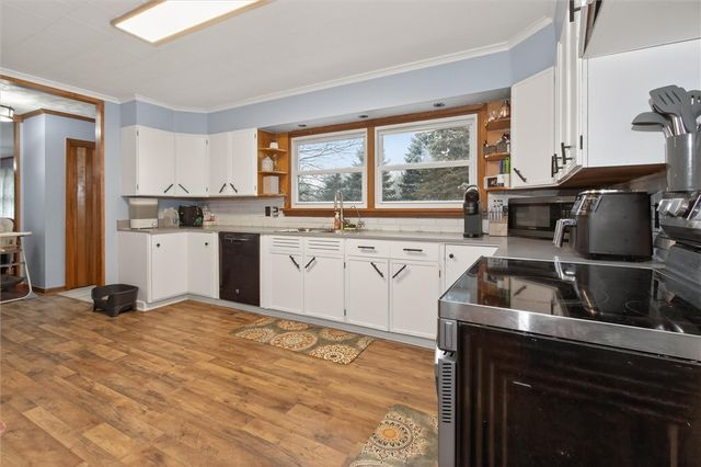 5449 State Route 5 And 20, Canandaigua Town, NY 14424