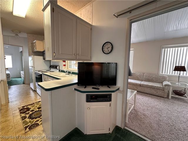 7735 Bluff Boulevard, Zolfo Springs, FL 33890