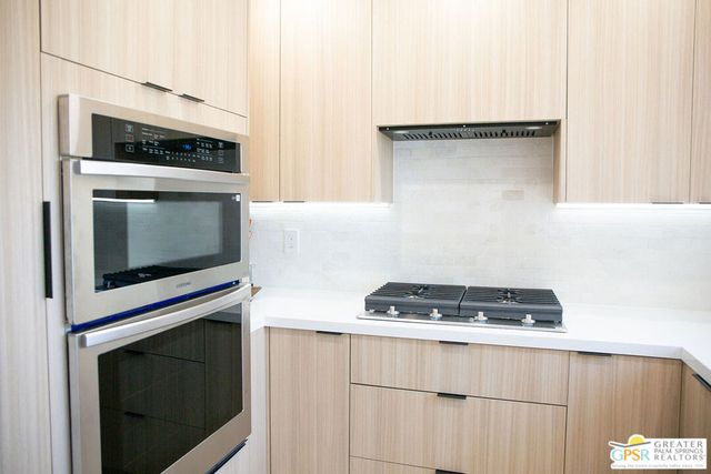 48940 Desert Flower Drive, Palm Desert, CA 92260