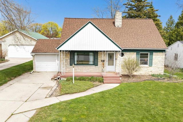 1262 RIDGEDALE COURT, Green Bay, WI 54304