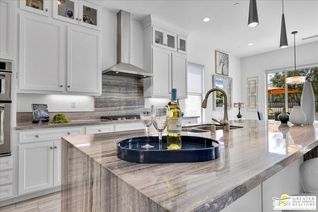 25 Chardonnay, Rancho Mirage, CA 92270