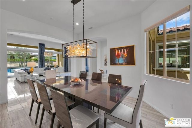 25 Chardonnay, Rancho Mirage, CA 92270