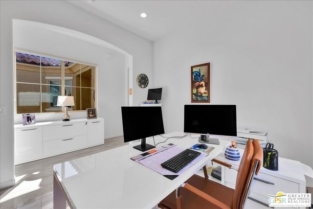 25 Chardonnay, Rancho Mirage, CA 92270