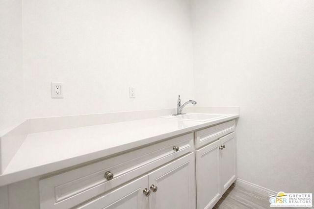 25 Chardonnay, Rancho Mirage, CA 92270