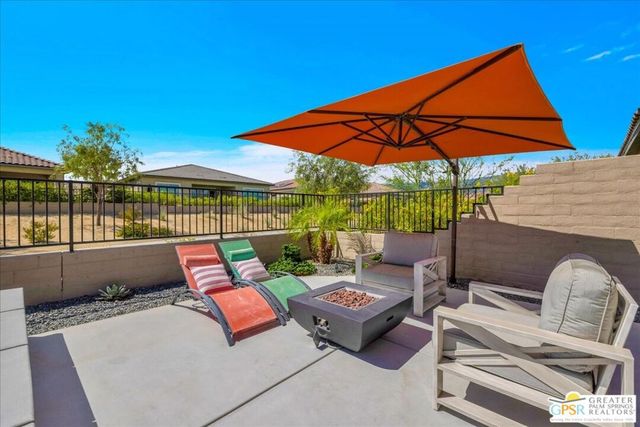 25 Chardonnay, Rancho Mirage, CA 92270