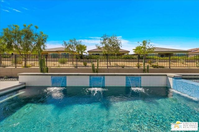 25 Chardonnay, Rancho Mirage, CA 92270