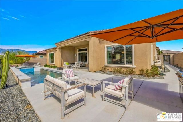25 Chardonnay, Rancho Mirage, CA 92270