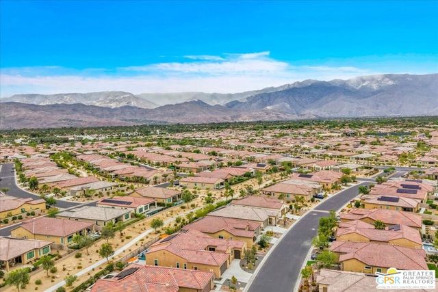 25 Chardonnay, Rancho Mirage, CA 92270