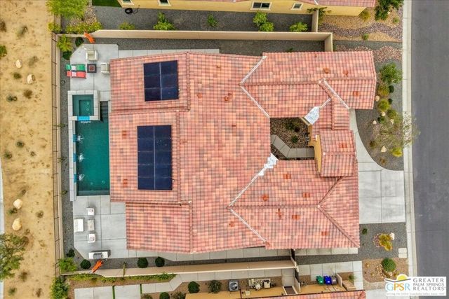 25 Chardonnay, Rancho Mirage, CA 92270