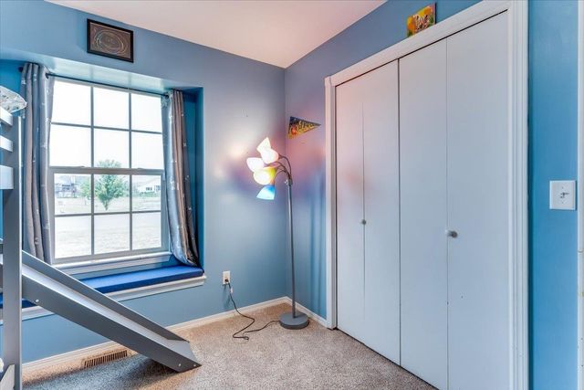 355 E Karla Ave, Haysville, KS 67060