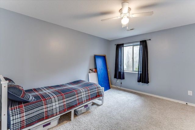 355 E Karla Ave, Haysville, KS 67060