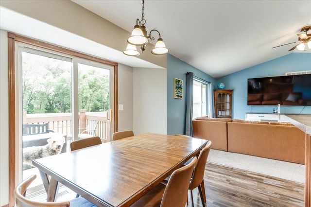 355 E Karla Ave, Haysville, KS 67060