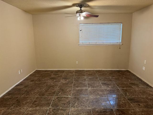 16607 David Glen Drive Drive, Friendswood, TX 77546