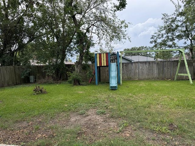 16607 David Glen Drive Drive, Friendswood, TX 77546