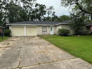 16607 David Glen Drive Drive, Friendswood, TX 77546