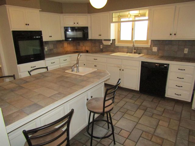 1705 Glen Ave., Salina, KS 67401