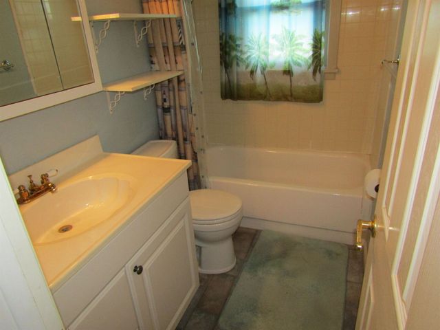 1705 Glen Ave., Salina, KS 67401