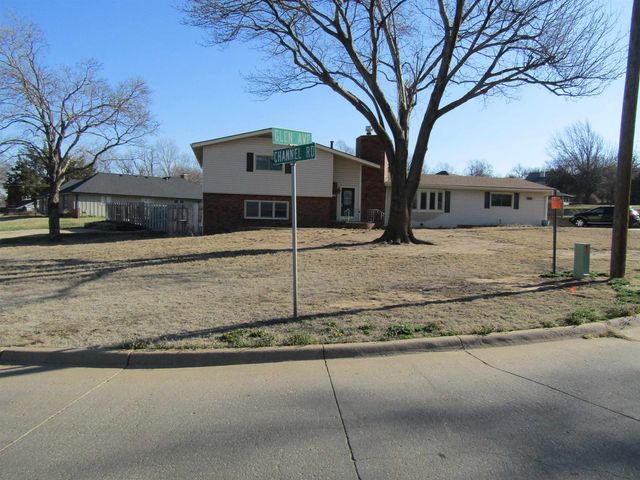 1705 Glen Ave., Salina, KS 67401