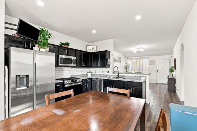 10004 E 107th Place, Owasso, OK 74055