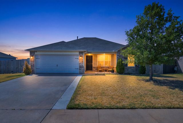 10004 E 107th Place, Owasso, OK 74055