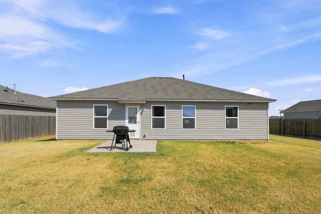 10004 E 107th Place, Owasso, OK 74055