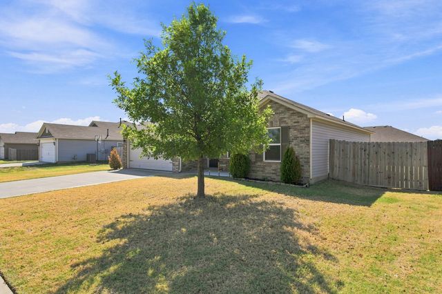 10004 E 107th Place, Owasso, OK 74055