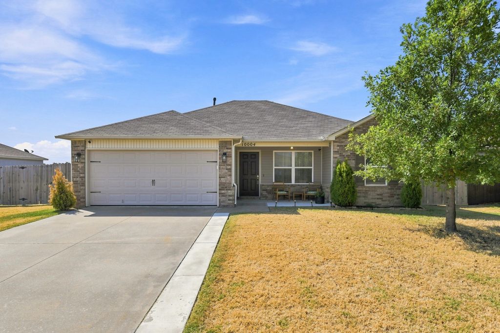 10004 E 107th Place, Owasso, OK 74055