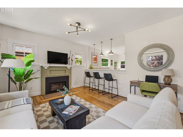 3610 N BALDWIN St, Portland, OR 97217