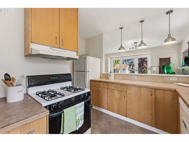 3610 N BALDWIN St, Portland, OR 97217